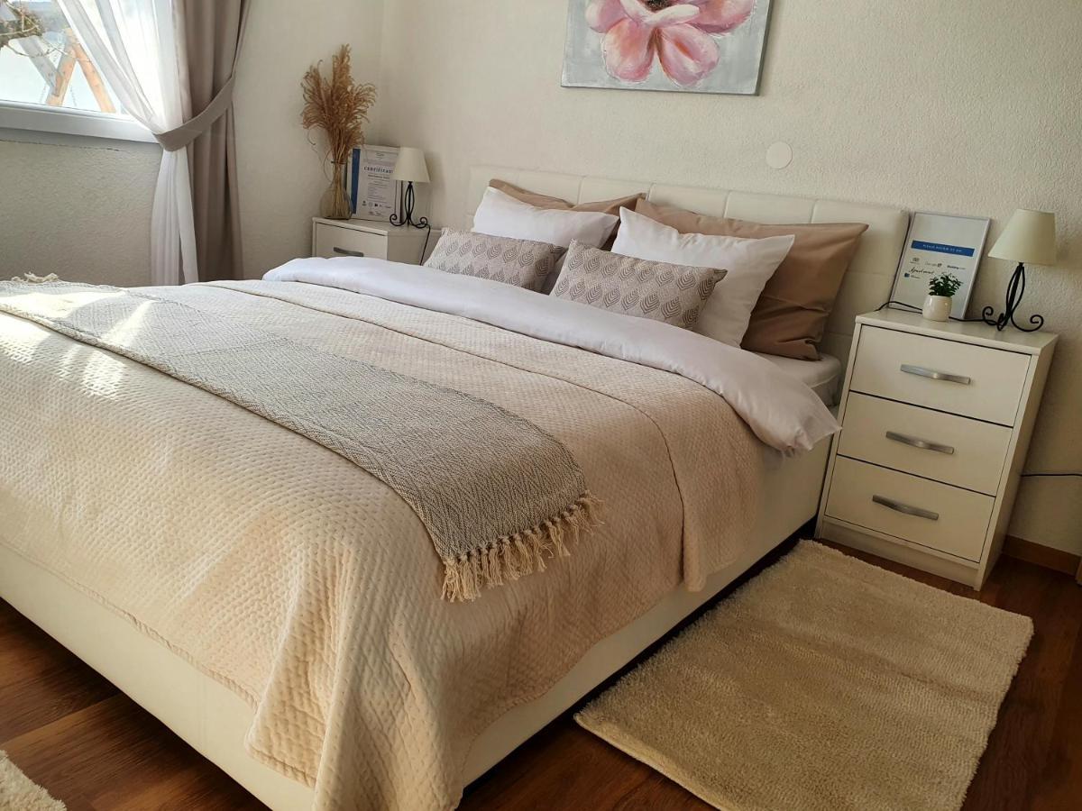 Apartman Sofia Otocac Exterior photo