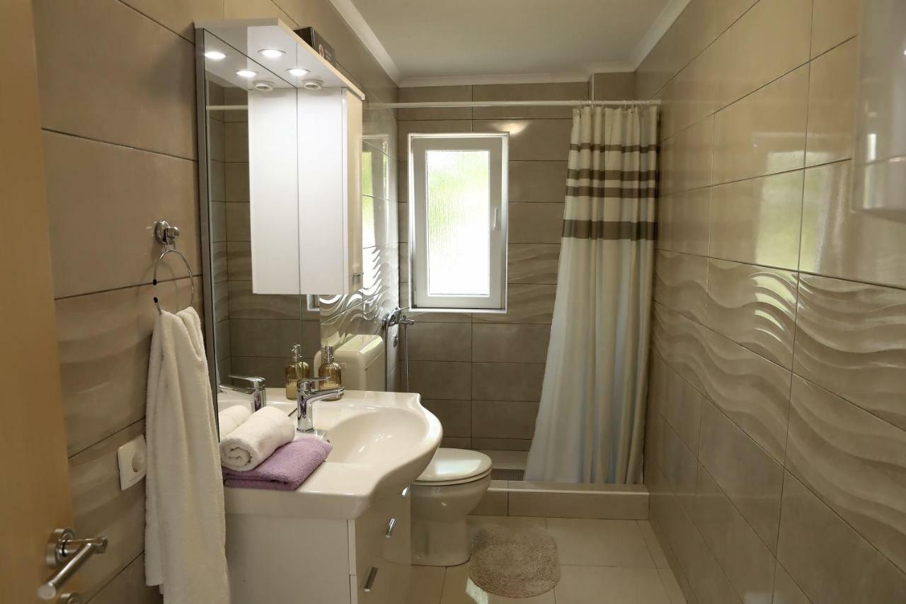 Apartman Sofia Otocac Exterior photo